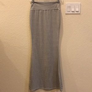 Navy/White Striped Maxi Skirt Size S